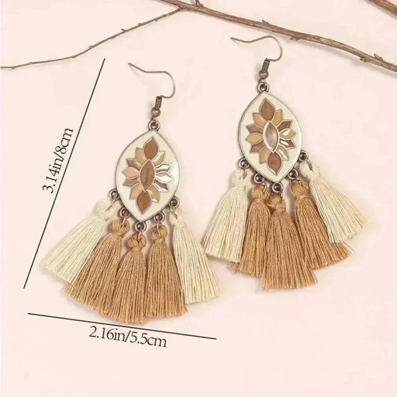 🔵NEW Boho Geometric Tassel Earrings - Picture 4 of 4